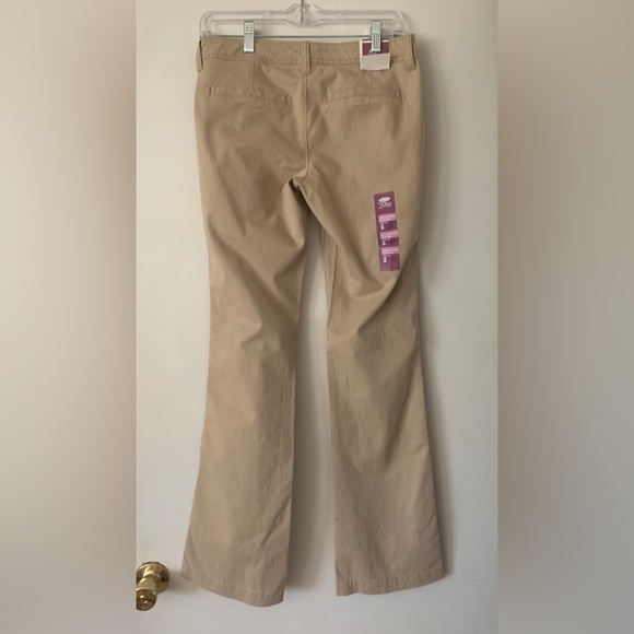 *BRAND NEW* Khaki Bootcut Sz 2 - Picture 2 of 8